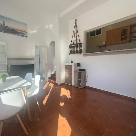Lovely Loft Almadraba Apartmán